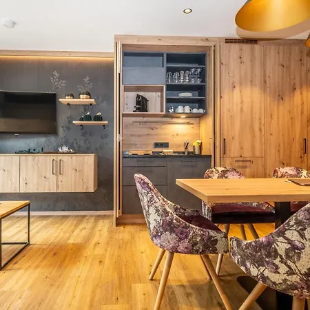 Appartement Dorfkrug - Luxury &