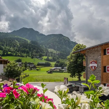Dorfkrug Inklusive Summercard And In Winter Tauern *