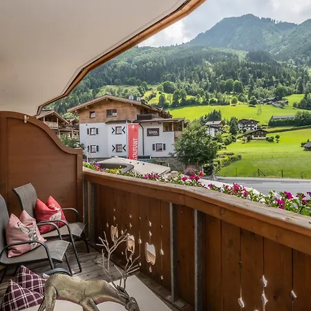 Dorfkrug Inklusive Zell Am See-kaprun Sommerkarte Und Tauern Eintritt Kaprun