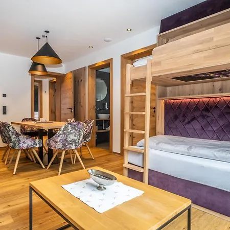 Dorfkrug - Luxury & Капрун