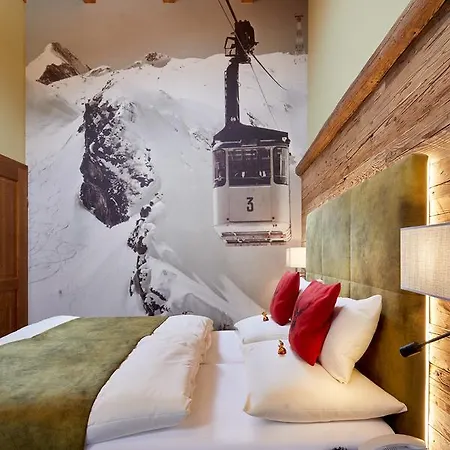 Dorfkrug - Luxury & Апартаменты Капрун