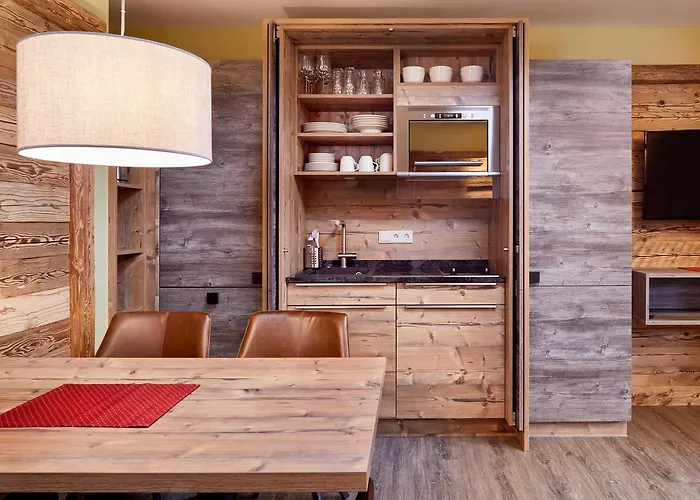 アパート Dorfkrug - Luxury & カプルーン